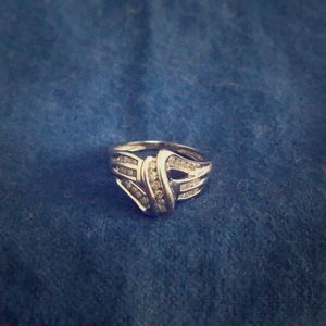 10k White Gold Ring